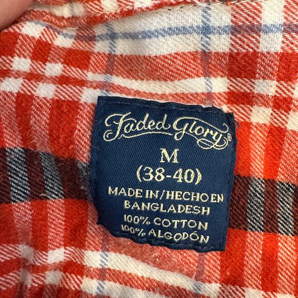 Stranger Things Plaid Flannel Shirt MEDIUM Oversize Unique Hawkins Tigers - Picture 5 of 5